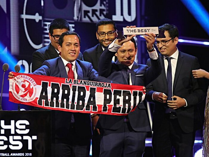 FIFA「ファン・アウォード」候補。“2人のニコラス”を巡る深イイ話。＜Number Web＞ photograph by Alexander Hassenstein - FIFA /GettyImages