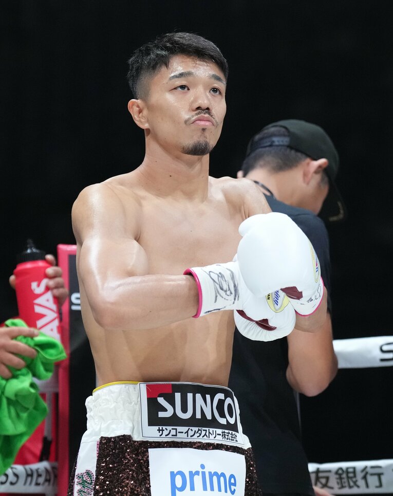 試合開始直前の中谷潤人　©Naoki Fukuda