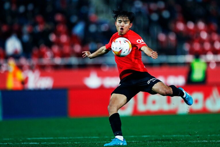 “クボが噛み合わない縦関係”に名手も同情？ 納得できない久保建英の表情、36歳ダビド・シルバの魔術〈撮影者の視点〉(31)