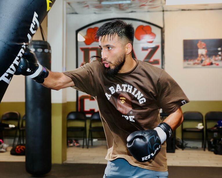 ラモン・カルデナス　©︎Mikey Williams/Top Rank