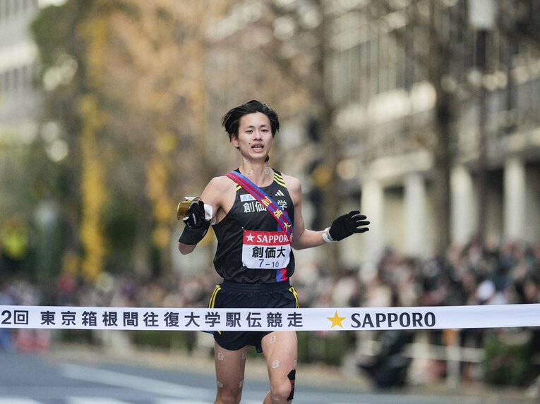 第102回箱根駅伝、創価大は総合8位で7年連続シード権を確保した　©Yuki Suenaga