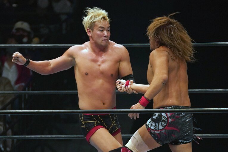 内藤を沈めたオカダのレインメーカー