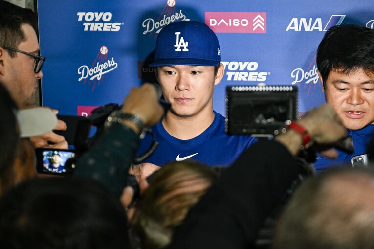 右肩の損傷で離脱している山本由伸 ©Hiroaki Yamaguchi