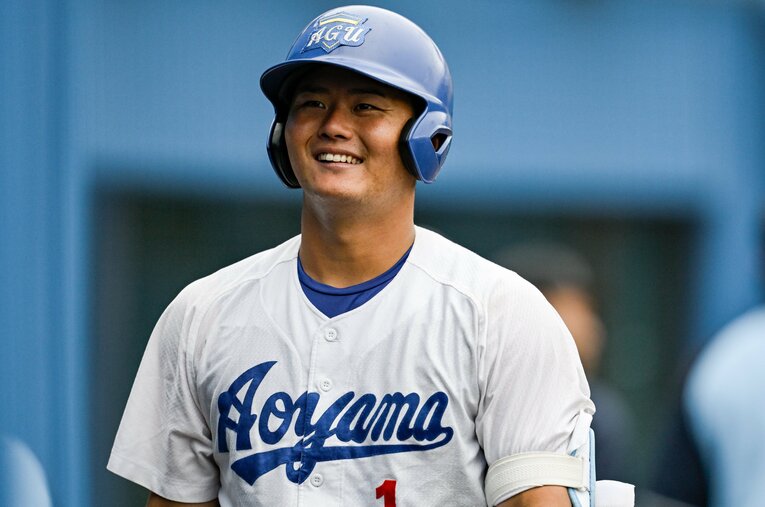 楽天と中日の2球団競合の末、楽天がドラフト1位で交渉権を獲得した青学大の渡部海。学生屈指といわれる捕手の軌跡とは？ ／ photograph by Nanae Suzuki