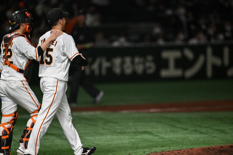 プロデビュー戦でいきなりセーブを上げた巨人・大勢（2022年）©︎Nanae Suzuki