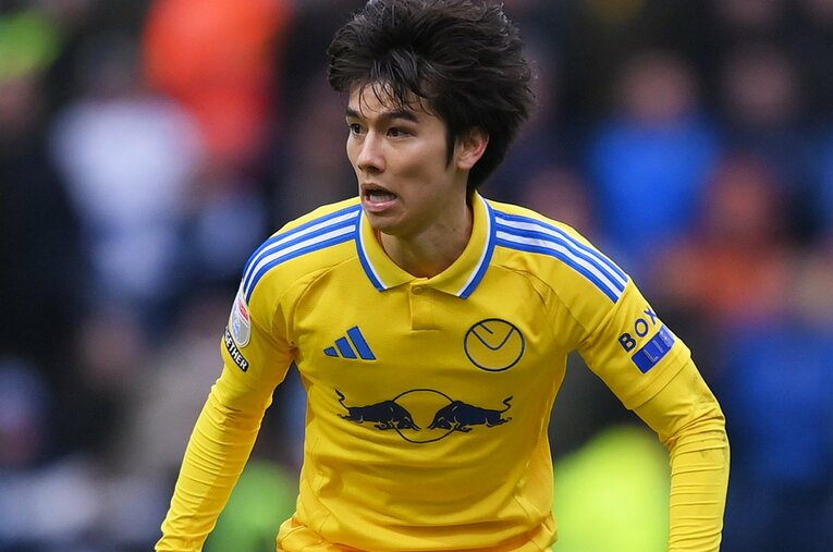 「アオがチームにいてくれて良かった」リーズ田中碧、敗戦の夜に見せた責任感…ミルウォール戦で浮かんだ課題と光(1) ／ photograph by Getty Images