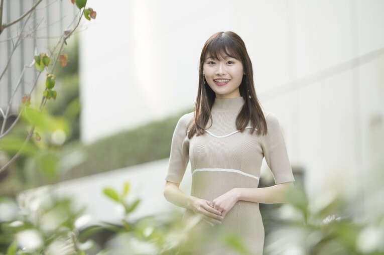 史上初めて“JRAの場内実況”を担当した女性アナウンサー「ファンのあたたかさに救われた」藤原菜々花26歳が語る“デビュー戦”の舞台裏(12)