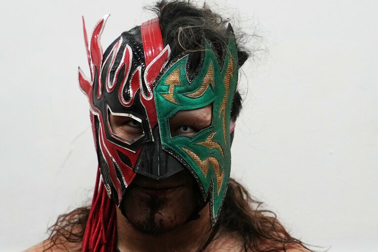 試合後のエル・デスペラード　©Masashi Hara