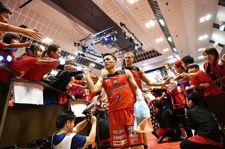 昨年準優勝の川崎を千葉が制す。エース富樫勇樹が見せた“有言実行”。<Number Web> photograph by B.LEAGUE