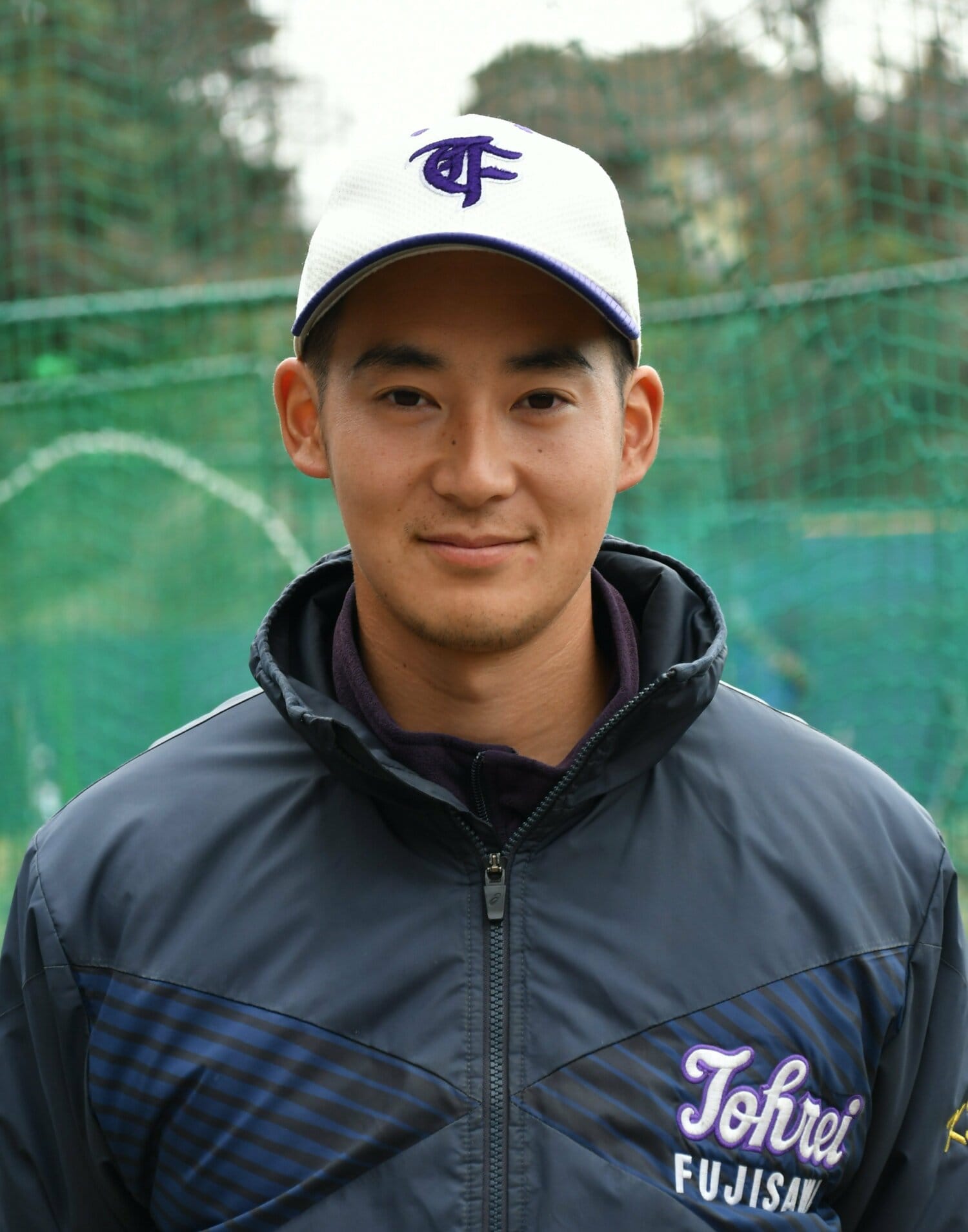 29歳の若さで藤嶺藤沢野球部の監督を務める菊地 ©Zen Suzuki