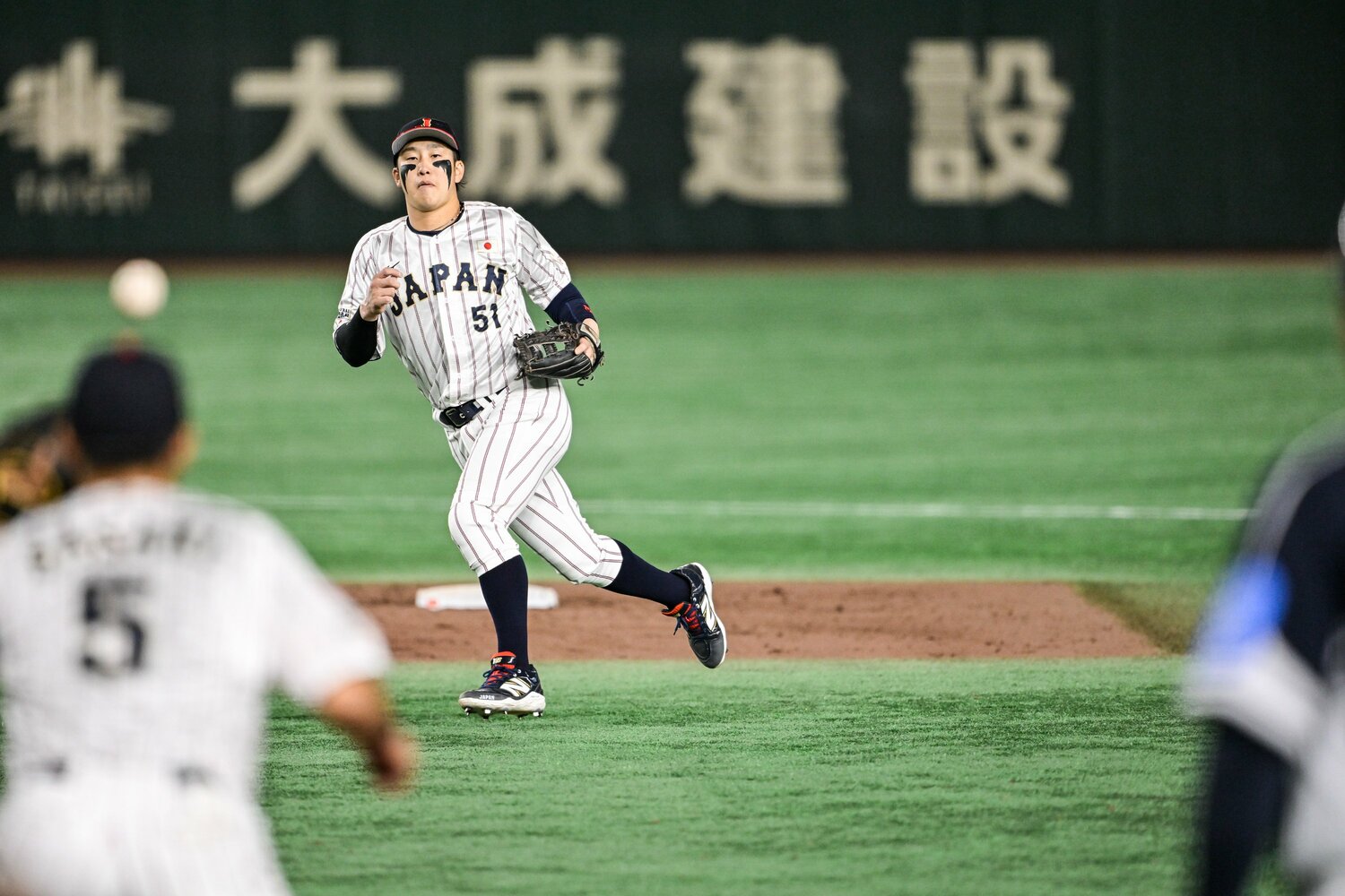 井端監督の秘蔵っ子・小園海斗(広島)はショートで選出が有力か ©️Nanae Suzuki