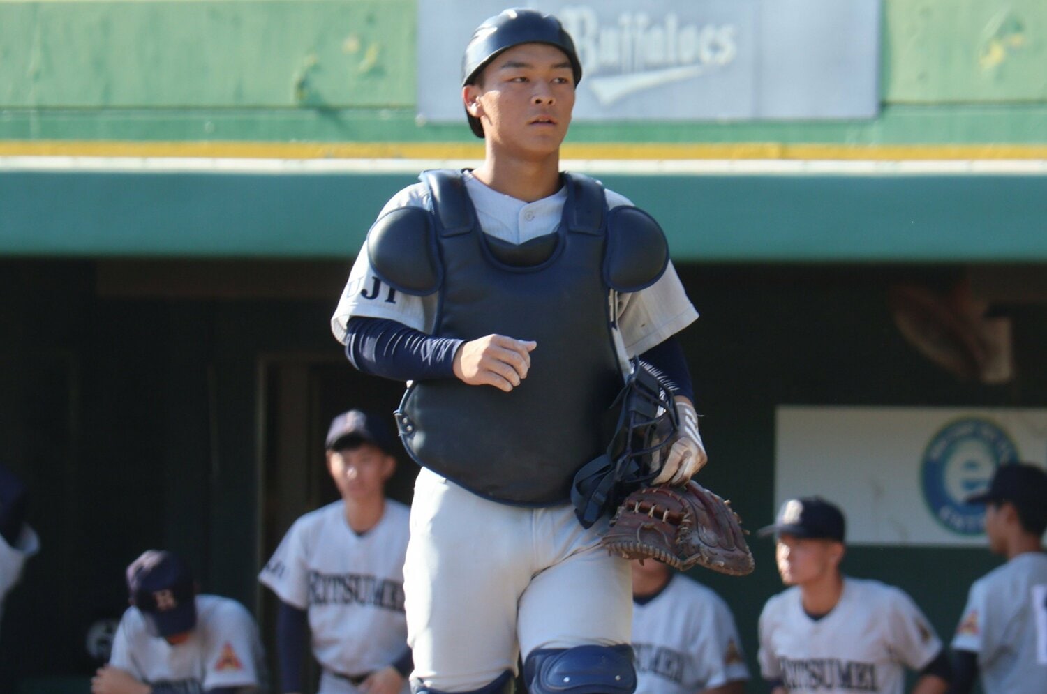 「疲れているのに眠れない」「極度の倦怠感」…京都の名門野球部主将を襲った”ある異変” 病と闘う立命館宇治高「4番キャッチャー」が目指す甲子園<Number Web> photograph by Fumi Sawai