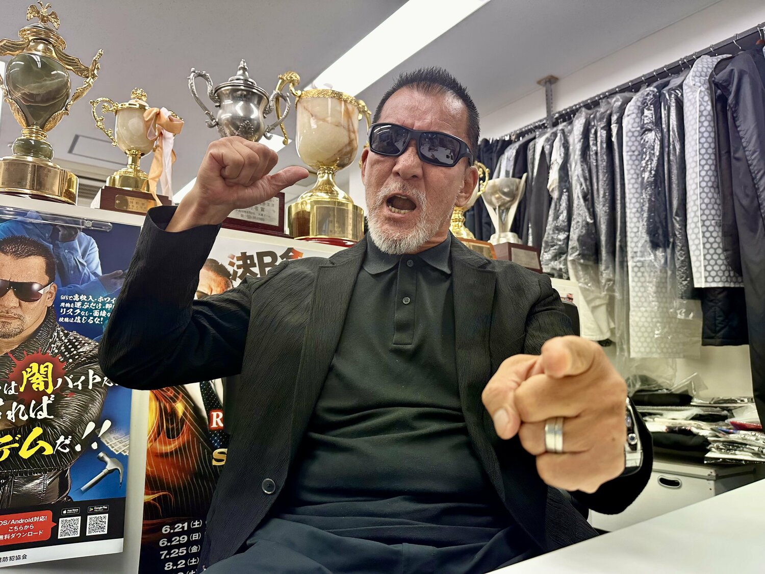 インタビューに応じた“黒のカリスマ”蝶野正洋　©Gantz Horie