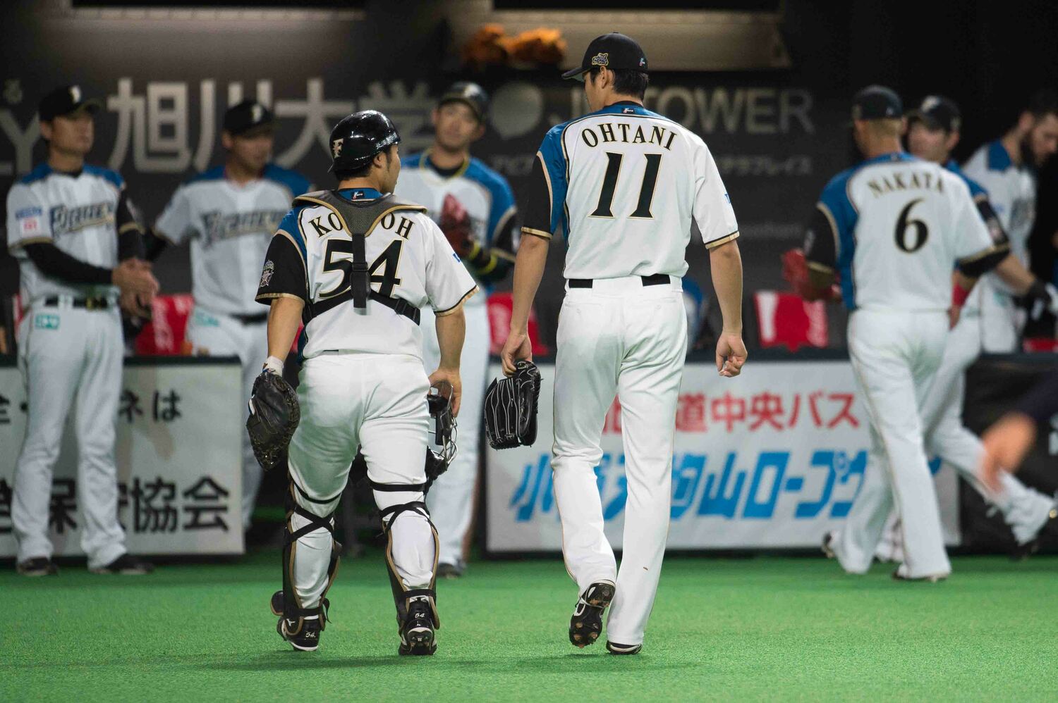 大谷翔平は193cm、近藤健介は171cmだ　©BUNGEISHUNJU