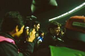 「トルシエ解任　W杯ベンゲル氏に」朝日新聞やNHKが確定的に報じた《解任》をトルシエはどう切り抜けたのか