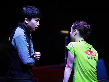 伊藤美誠と中国選手の本当の距離は？松崎コーチが語る転機と金メダル。＜Number Web＞ photograph by ITTF