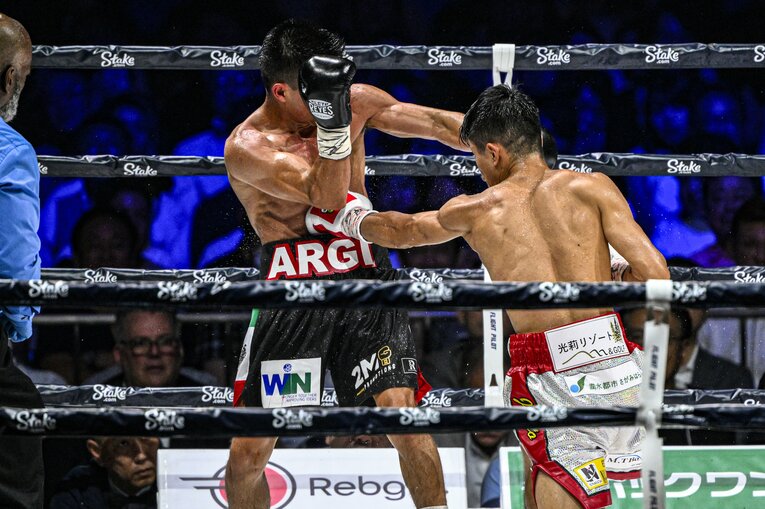 中谷潤人vs.アルヒ・コルテス　©︎Takuya Sugiyama