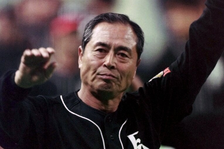 1999年、王ダイエーは日本シリーズで中日と激突した。王は勝利のためだけに次々と勝負手を打つ　©Kazuaki Nishiyama