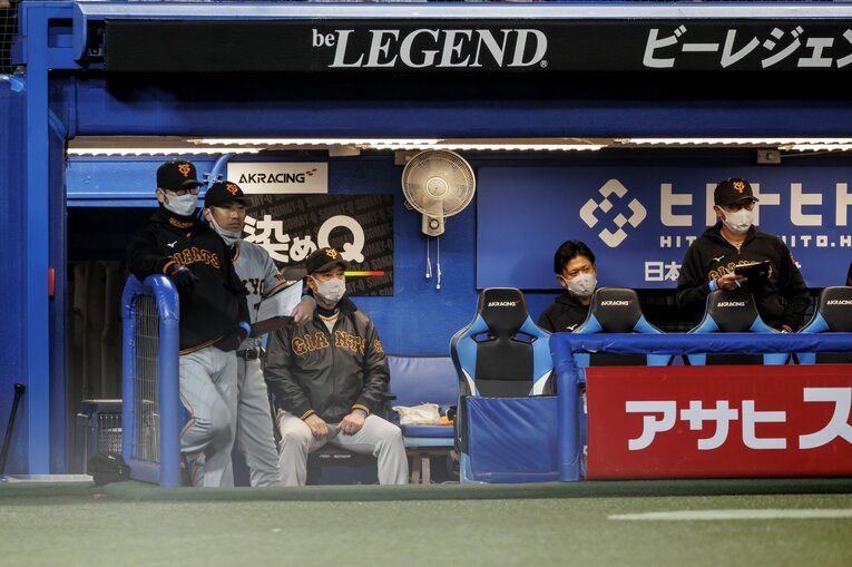 暗いムードが漂っていた巨人ベンチ　©︎Kiichi Matsumoto