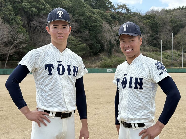 今春撮影、森陽樹と中野大虎。入学からいつも一緒だった ©Yuji Yanagawa