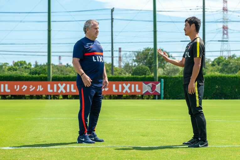 ジーコ×小笠原満男（2022年）©︎Takuya Sugiyama