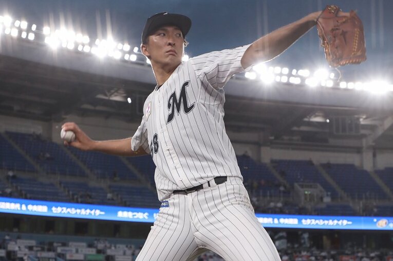 ゲレーロ、国吉、佐々木とともに「幕張の摩天楼」と期待を背負う193cmのロッテ河村説人（ときと/24歳） ／ photograph by Chiba Lotte Marines