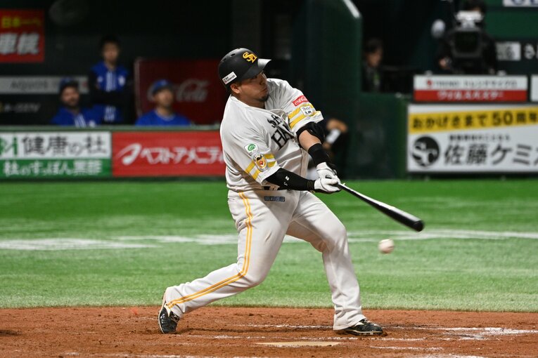 日本シリーズ第4戦では4打数無安打に終わったソフトバンク山川穂高　©︎Naoya Sanuki