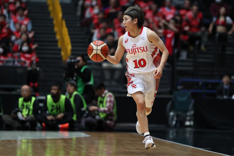 富士通レッドウェーブに所属する町田（2019年撮影）　©Getty Images