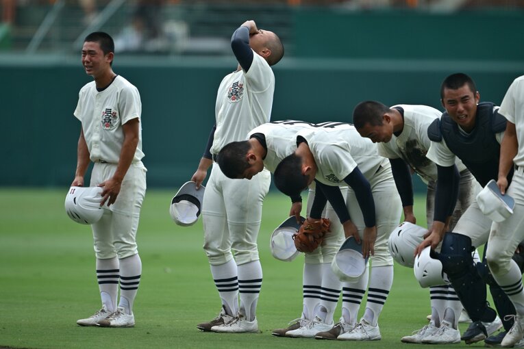 見てて泣ける…最高の試合だった【テレビに映らない】甲子園決勝の決定的瞬間（計50枚超）。写真はまだまだ続きます　©Hideki Sugiyama