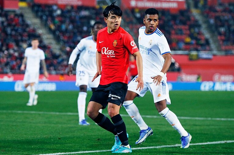 久保建英とロドリゴ。レアル・マドリーが保有権を持つ2人の出世争いはどうなるか ／ photograph by Daisuke Nakashima