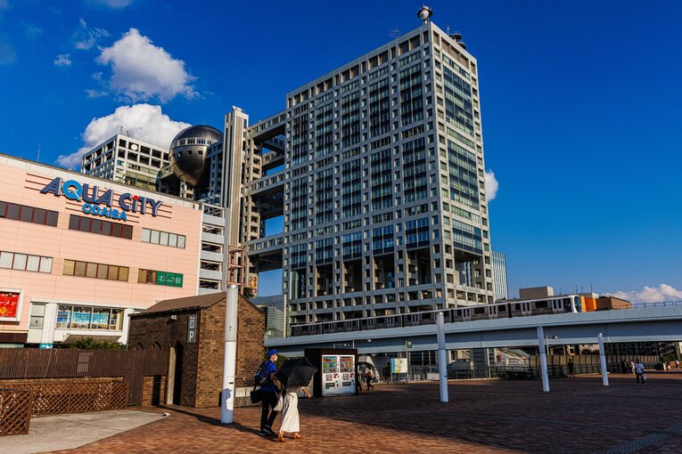 フジテレビの本社屋は1997年にオープンした