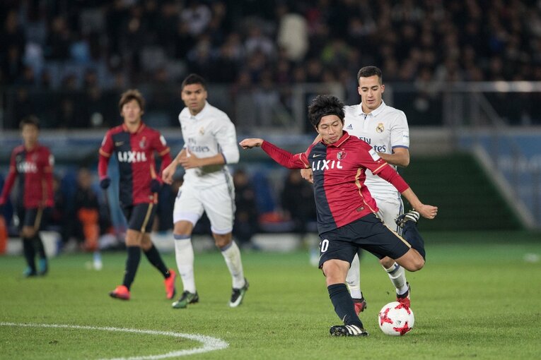 2016年クラブW杯、レアル・マドリー戦での衝撃ミドル弾（1／4）　©Sports Graphic Number