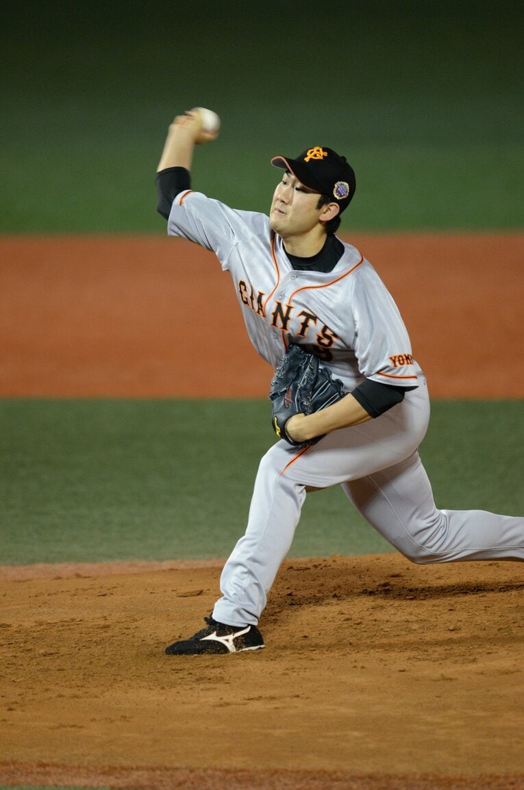 巨人時代の菅野　©BUNGEISHUNJU