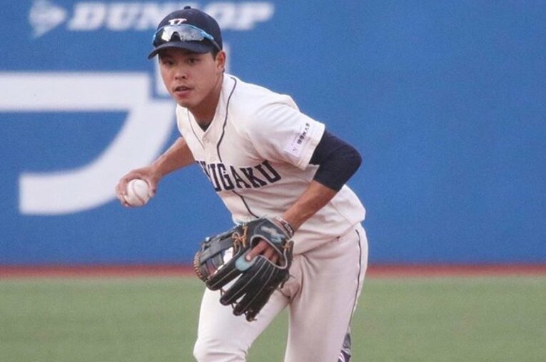 守備を武器にできるショートはプロでも貴重だ。國學院の小川龍成はプロで早い時期から出場機会を得る姿が想像しやすい選手だ。 ／ photograph by Kokugakuin University