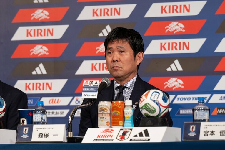 5月15日、北中米W杯に臨む26人の代表メンバーを発表した森保一監督。ときおり目を潤ませる場面も　©Tadashi Hosoda