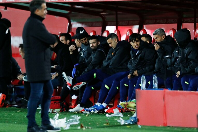 久保建英はなぜ“前節決勝点”なのに途中出場、ボールが回ってこなかったか… “試合展開と悪天候の不運”とは〈撮影者の視点〉(12)