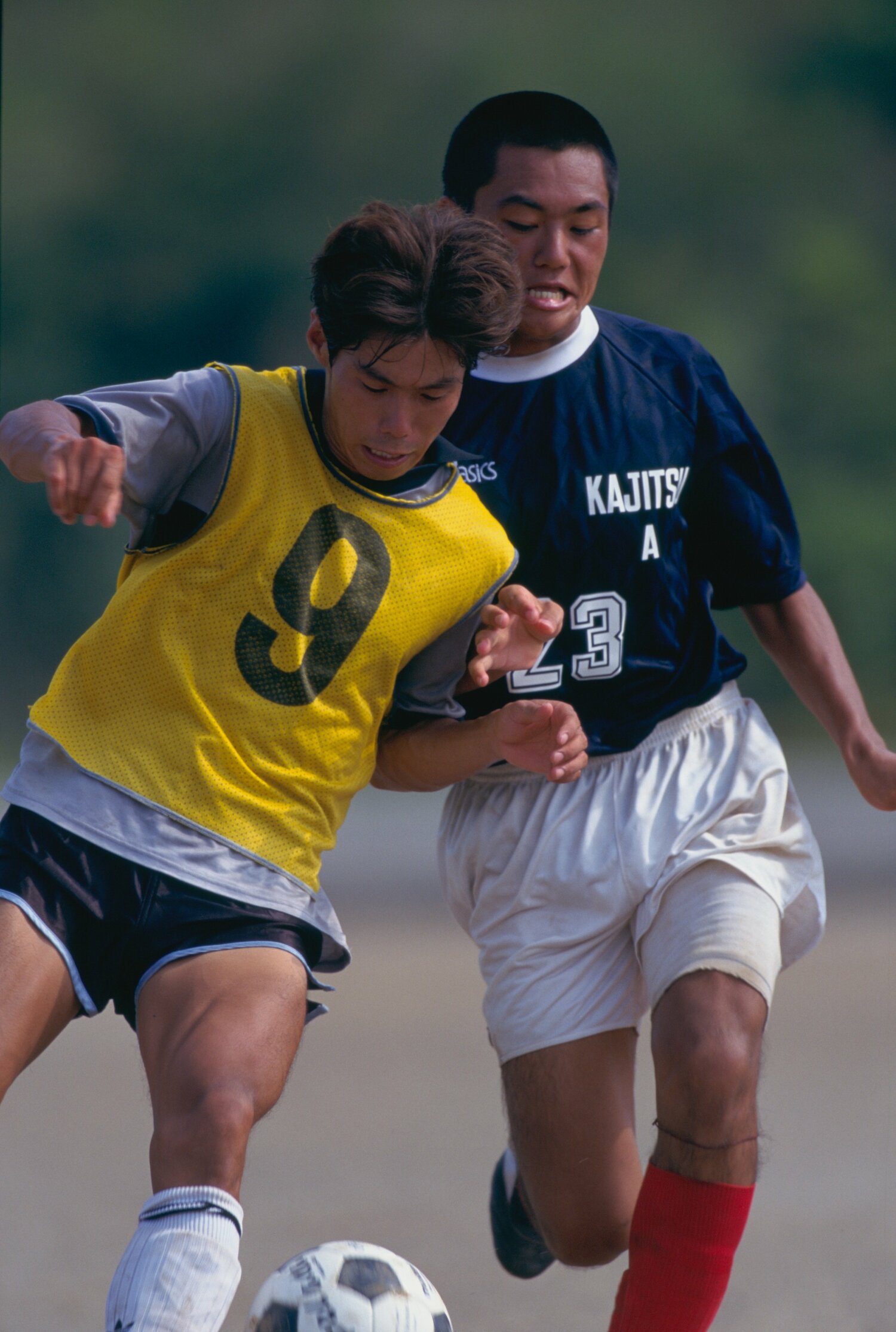 無謀な根性論 ホメて伸ばす に変わった口論 鹿実の名将 松澤先生 の家族が語る思い出 遠藤 保仁 くんや松井 大輔 くんの親は 高校サッカー Number Web ナンバー