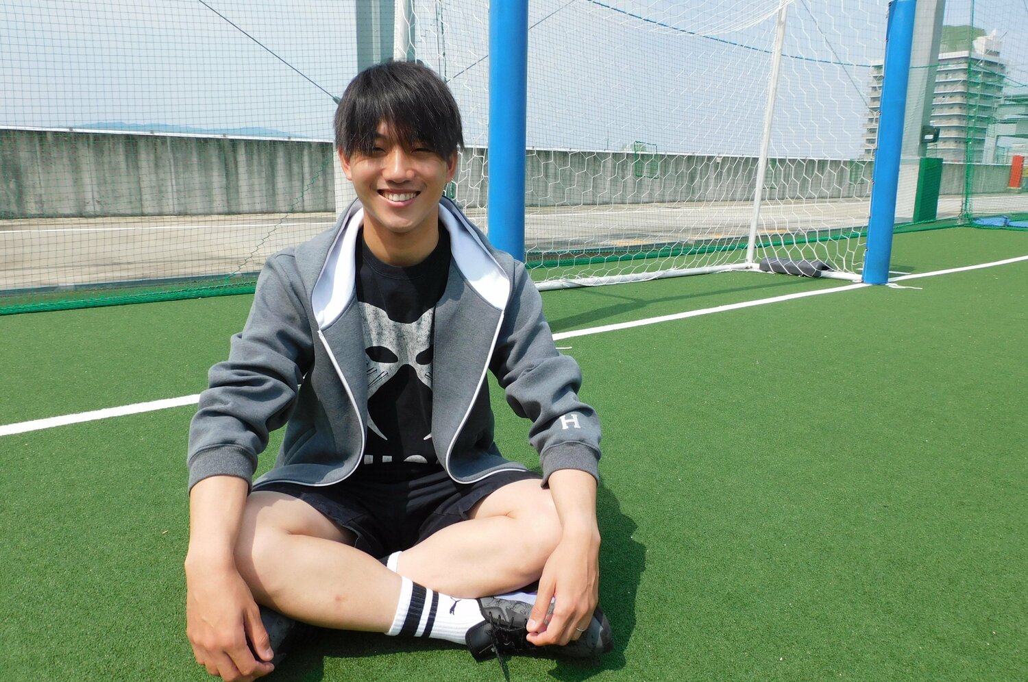 現在はサッカースクールを運営する兄の堂安憂さん　©Number Web