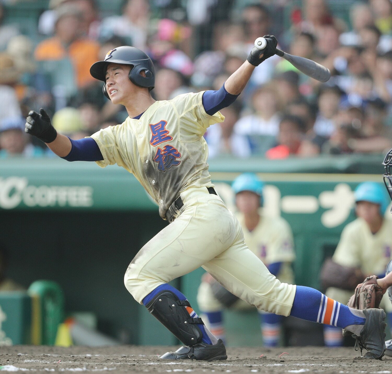 星稜高でも甲子園で2打席連続本塁打を放つなど活躍した　©JIJI PRESS