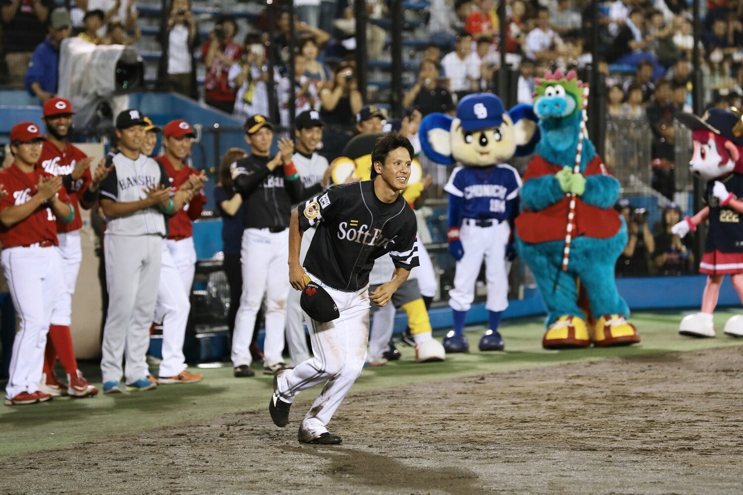 フレッシュオールスターでMVPを獲得した曽根海成(ソフトバンク→広島) ©︎JIJI PRESS
