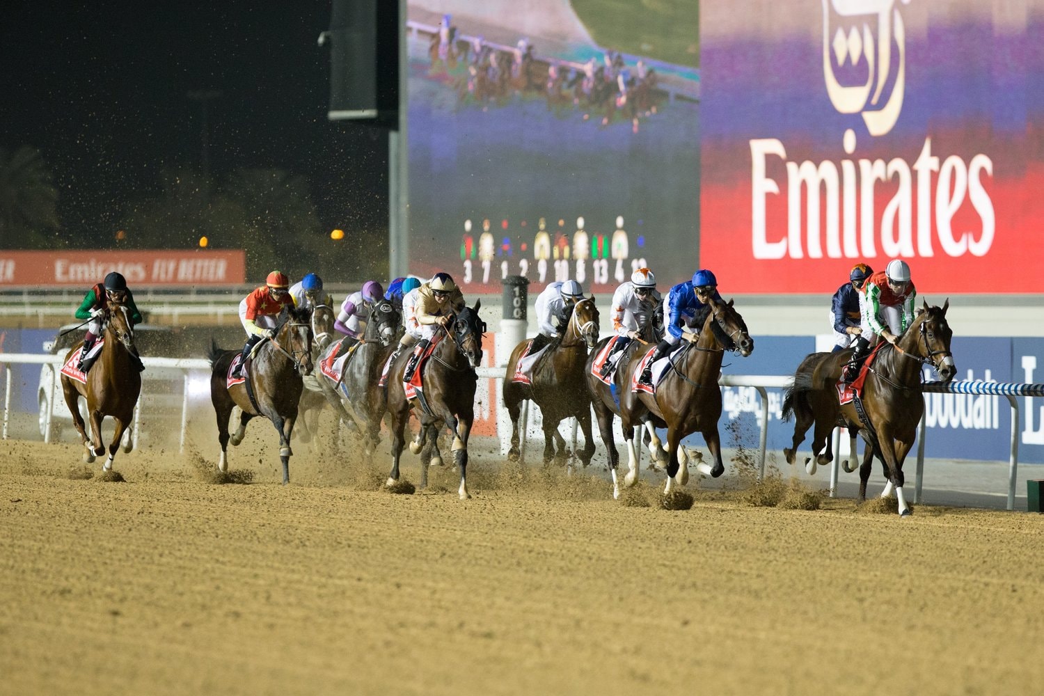 ダート2000mで行われるドバイワールドカップ（写真は2019年）　©Getty Images