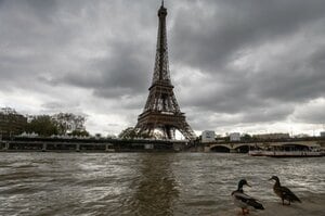 【必読の第一報】パリ五輪会場・セーヌ川が「道頓堀より6倍以上汚い」衝撃データ…100年も「泳げない川」で本当に開催できるのか？