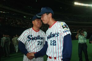 「お前が監督か。他におらんのか？」野村克也がヤクルト高津監督に贈った“最後の金言”「野村監督の言葉はいつも答えではなく問いでした」