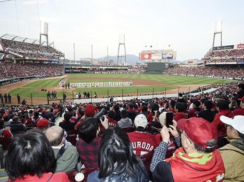 プロ野球「6月19日開幕」なるか？実現に向けたロードマップを探る。＜Number Web＞ photograph by KYODO