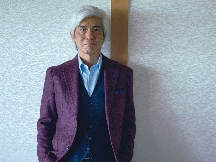 TBS人気競馬ドラマ『ザ・ロイヤルファミリー』馬主役・佐藤浩一が語る“トウカイテイオーとの縁”「週末はよく渋谷の場外馬券場に行ってました」＜Number Web＞ photograph by Shunsuke Imai