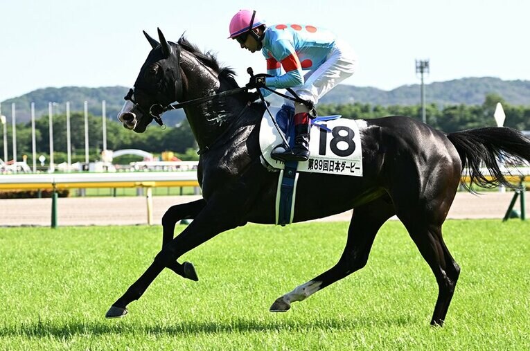 皐月賞、ダービーでは2着だったイクイノックス。今回は満を持して秋の盾を狙う ／ photograph by Keiji Ishikawa