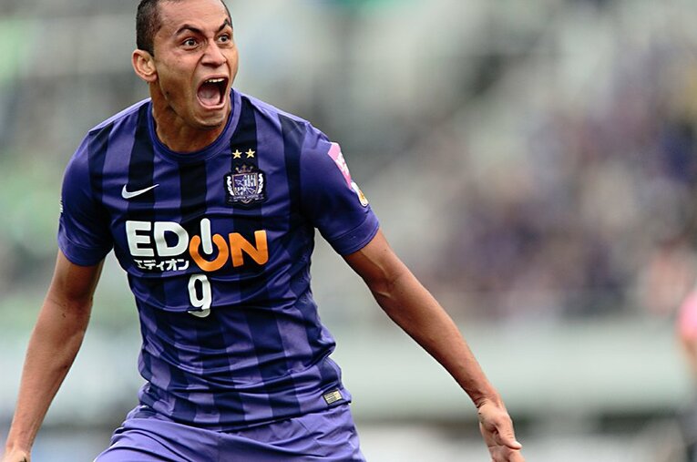 ドウグラス ／ photograph by Kiichi Matsumoto