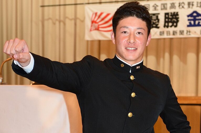 夏の甲子園100回大会で一躍ヒーローとなった18歳吉田輝星が語っていた“隠さないプライド”とは ／ photograph by Keiji Ishikawa