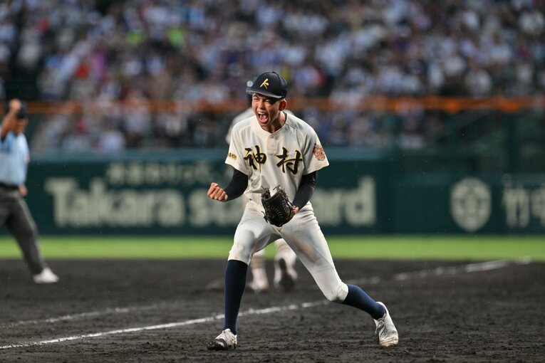 ベスト4に残っている神村学園の部員数は「56人」　©Hideki Sugiyama