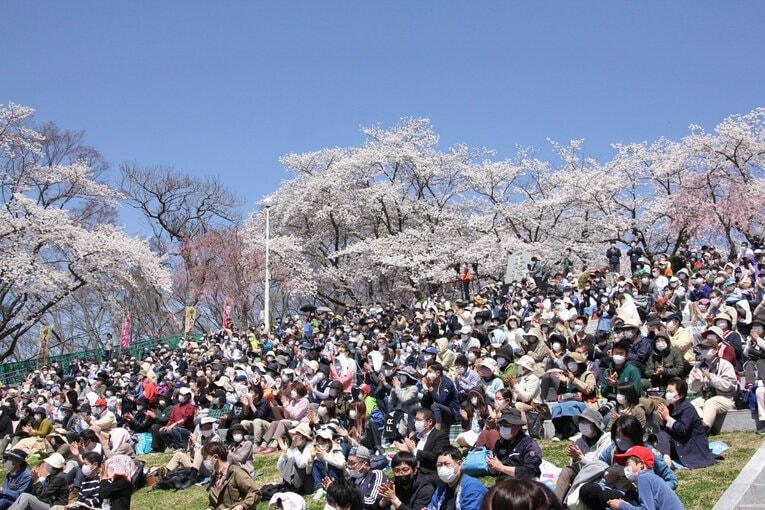 藤井聡太竜王「大変参考になったで“ござる”」初出演した《人間将棋》を現地取材… 観る将マンガ家が超楽しんで描いてみた(42)